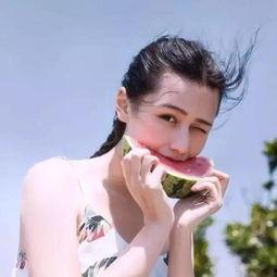 娱乐吃瓜酱阳光女孩,揭秘娱乐圈甜蜜瓜果背后的故事